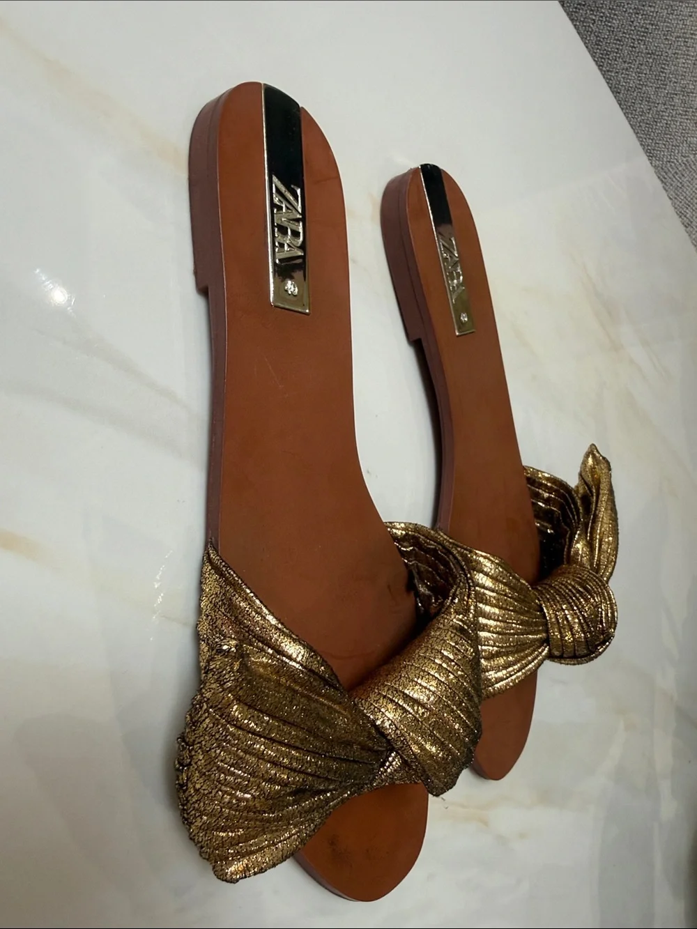 Zara Metallic Gold Knot-Detail Slide Sandals - Picture 2 of 4